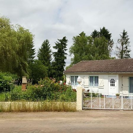 La Ferme Aux Kangourous Donzy Eksteriør bilde